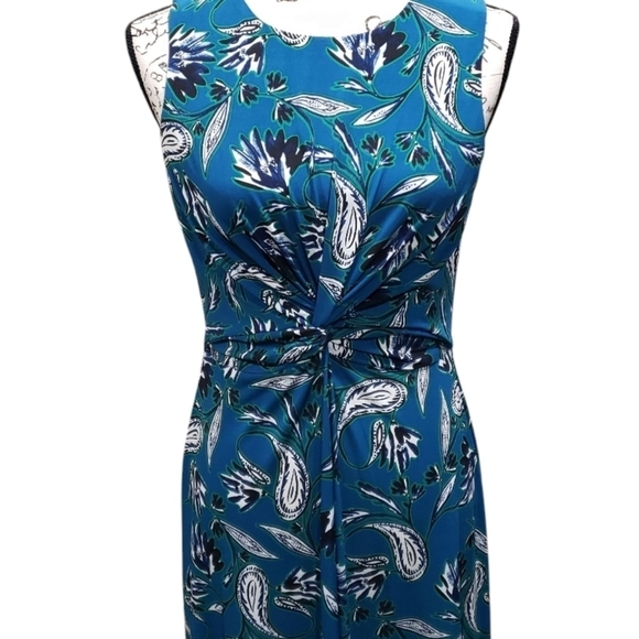 Vince Camuto Sleeveless Midi Dress - Picture 6 of 7
